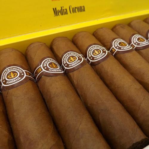Montecristo Media Corona Cigar - Box of 25